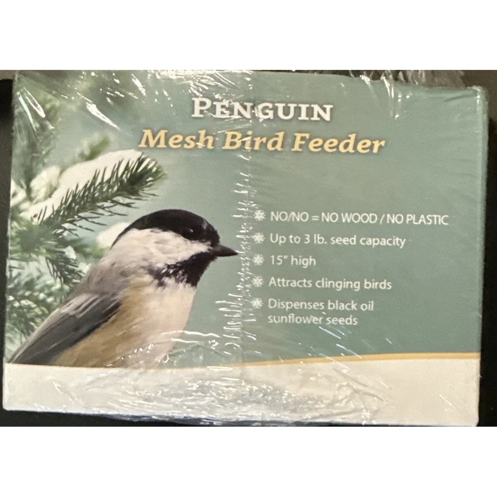No/No Perky-Pet The Dapper Penguin Mesh Bird Seed Feeder New